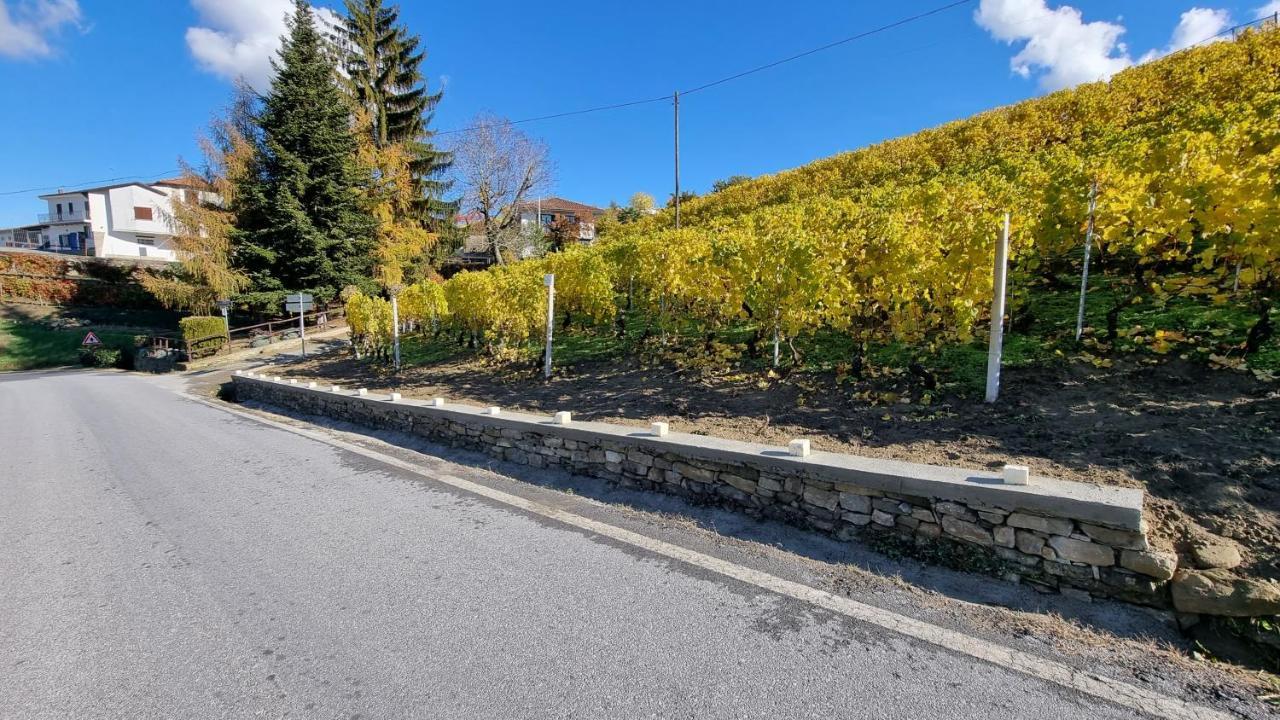 Ca Ed Giuanoto Appartement Santo Stefano Belbo Buitenkant foto
