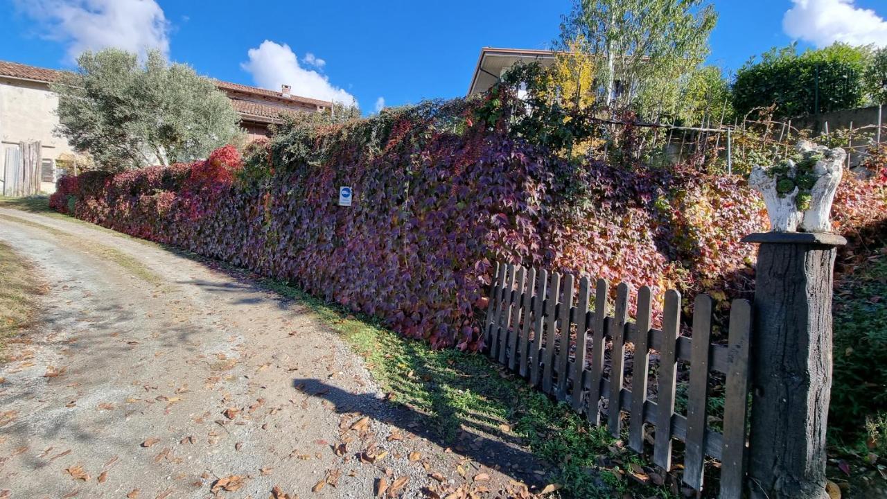 Ca Ed Giuanoto Appartement Santo Stefano Belbo Buitenkant foto