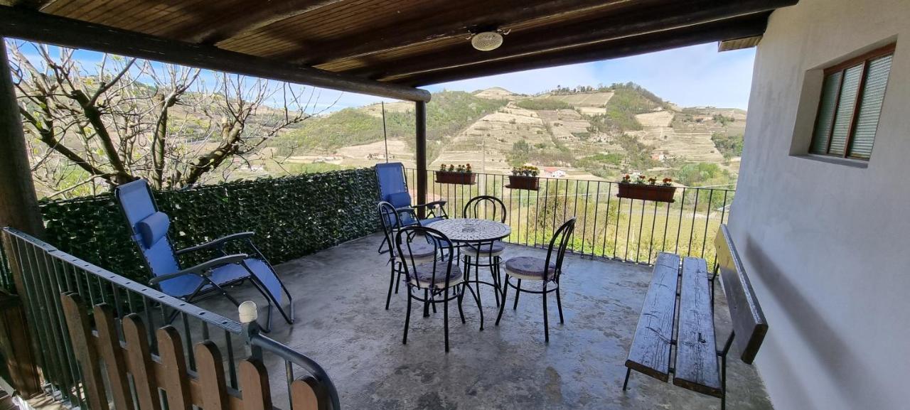 Ca Ed Giuanoto Appartement Santo Stefano Belbo Buitenkant foto
